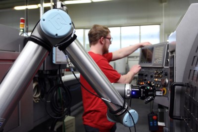 Universal Robots